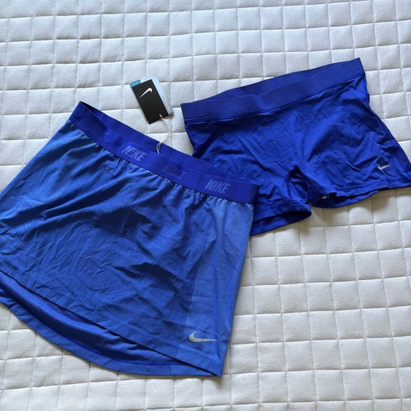 Nike Women’s Royal Blue Golf/Tennis Skirt with Compression Shorts - Picture 1 of 5